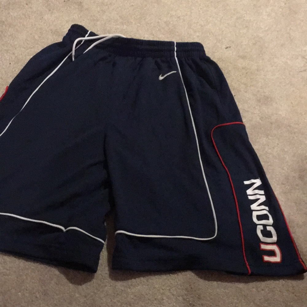 Basketball shorts